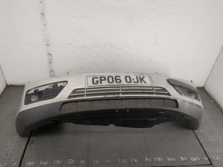 Бампер передний Ford Focus 2004-2008