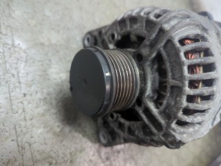 Генератор, ориг. номер 2310000Q2J, 0124525140, 8200728292, Nissan Qashqai 2006-2010