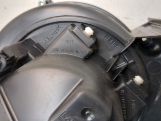 Сопротивление отопителя (моторчика печки), Volvo XC60 2008-2013