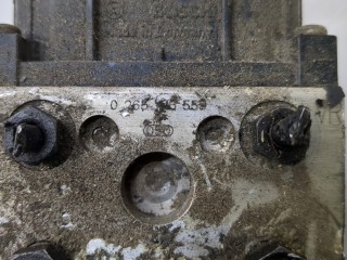 Блок АБС, насос (ABS, ESP, ASR), ориг. номер 8E0614111AB, Volkswagen Passat 5 1996-2001