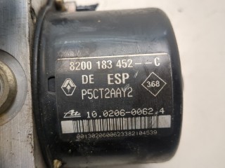 Блок АБС, насос (ABS, ESP, ASR), ориг. номер 8200183452, Renault Laguna 2001-2005