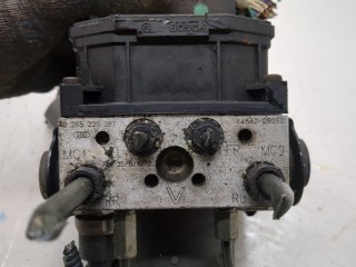 Блок АБС, насос (ABS, ESP, ASR), Toyota Avensis 2 2006-2009