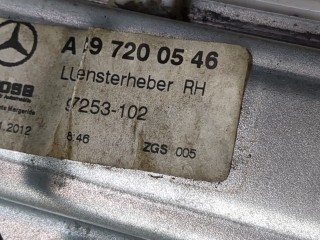 Стеклоподъемник электрический правый передний, ориг. номер A6397200546, Mercedes Vito W639 2003-2010