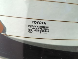 Крышка (дверь) багажника, Toyota Yaris 2005-2009