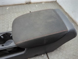 Консоль салона (кулисная часть), Volkswagen Golf 2012-2017