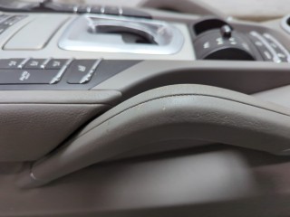 Консоль салона (кулисная часть), Porsche Cayenne 2010-2014