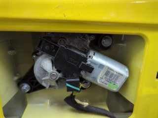Стекло заднее, Renault Trafic 2006-2014