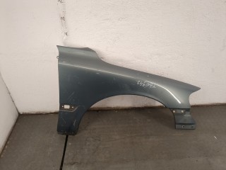 Крыло правое переднее Volvo S60 2004-2010