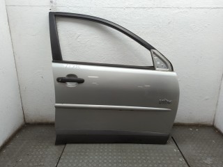 Стекло боковой двери правое переднее, Pontiac Vibe 2002-2004