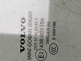 Стекло боковой двери правое переднее, Volvo V70 2000-2004