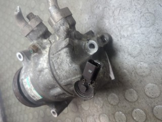 Компрессор кондиционера, ориг. номер 5N0820803C, Audi A3 2008-2013