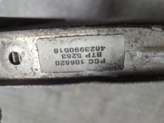 Радиатор охлаждения двигателя, ориг. номер PCC106620, Land Rover Freelander 1 1997-2003