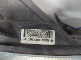 Фара (передняя) правая, ориг. номер 2M5113W029BD, Ford Focus 2001-2005