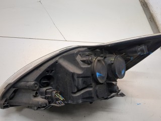 Фара (передняя) правая, Ford Focus 2007-2011