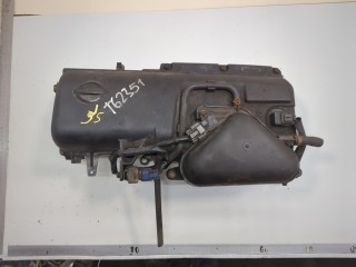 Корпус воздушного фильтра Nissan Note E11 2005-2008