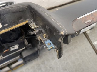 Дефлектор обдува салона левый передний, Mercedes M-Класс 2008-2011