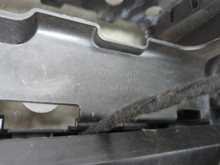 Бардачок (вещевой ящик), Volkswagen Golf 2012-2017