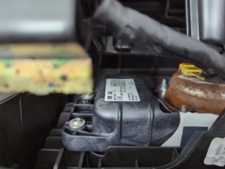 Бардачок (вещевой ящик), Volkswagen Golf 2012-2017