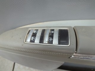 Петля двери правая задняя, Mercedes S-Класс 2005-2009