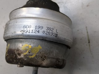 Подушка крепления двигателя, Audi A4 1999-2001