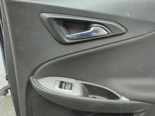 Стекло боковой двери правое заднее, Chevrolet Malibu 2018-2026