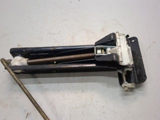 Домкрат, Renault Laguna 2001-2005