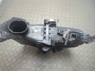 Корпус воздушного фильтра, Toyota Yaris 2005-2009