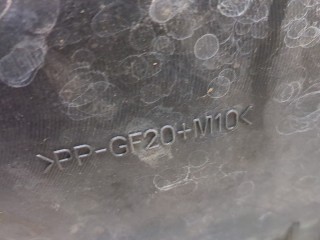 Корпус воздушного фильтра, Toyota Sequoia 2000-2004