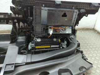 Дефлектор обдува салона, ориг. номер 7P1819727B, Volkswagen Touareg 2014-2018