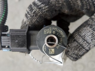Форсунка топливная, ориг. номер 821356, 93169123, 5821533, Opel Vectra 2005-2008