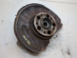 Кулак поворотный левый задний, Mercedes C W204 2011-2015