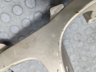 Ресничка под фару левая передняя, Toyota Sequoia 2000-2004