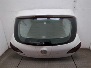 Крышка (дверь) багажника Opel Astra 2006-2014