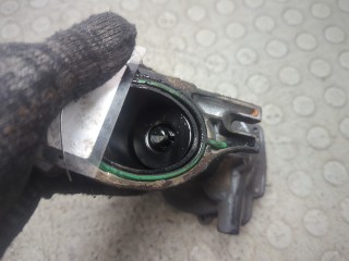 Насос вакуумный, ориг. номер 93BB2A451AC, Ford Focus 2004-2008
