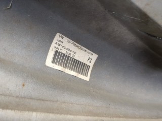 Поворот левый, Volkswagen Passat 2005-2010