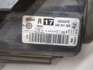 Фара (передняя) правая, ориг. номер 3AC941006, Volkswagen Passat 2011-2015