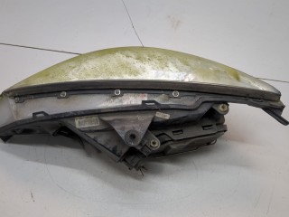 Фара (передняя) правая, Ford Focus 2001-2005