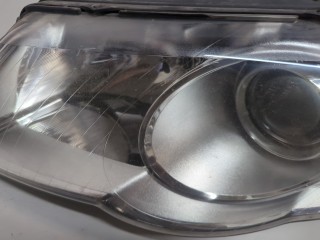 Фара (передняя) левая, ориг. номер 3C0941005T, Volkswagen Passat 2005-2010
