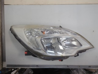 Фара (передняя) правая Opel Meriva 2010-2014