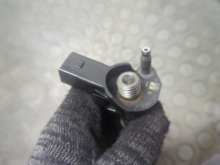Форсунка топливная, ориг. номер 0445116030, 03L130277, Volkswagen Passat 2005-2010