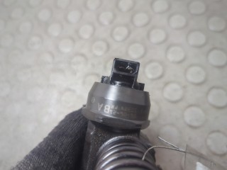 Форсунка топливная, ориг. номер 038130073AG, 038130079GX, Volkswagen Passat 2005-2010