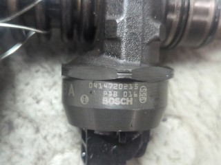 Форсунка топливная, ориг. номер 038130073AG, 038130079GX, Volkswagen Passat 2005-2010
