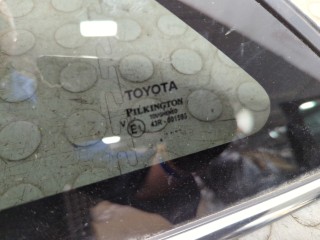 Стекло кузовное боковое левое заднее, Toyota Auris E18 2012-2015
