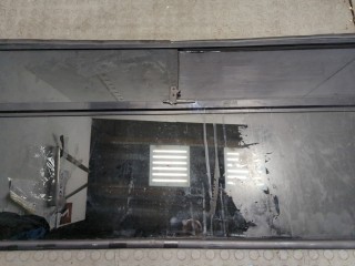 Стекло кузовное боковое левое заднее, Mercedes Sprinter 2000-2006