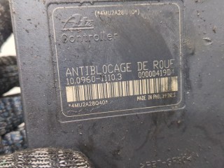 Блок АБС, насос (ABS, ESP, ASR), ориг. номер 9641767380, Citroen C5 2000-2004