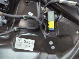 Стеклоподъемник электрический правый передний, ориг. номер 3AA837462B, Volkswagen Passat 2011-2015