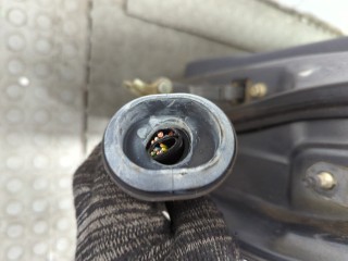 Стекло боковой двери левое переднее, Nissan Almera 2002-2006