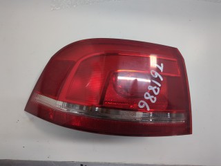 Фонарь (задний) левый Volkswagen Passat 2011-2015