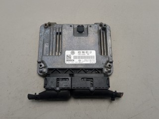 Блок управления двигателем Volkswagen Passat 2005-2010