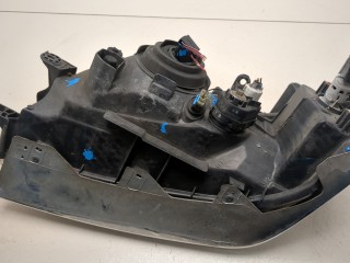 Ресничка под фару правая, Mitsubishi Montero Sport 2000-2005